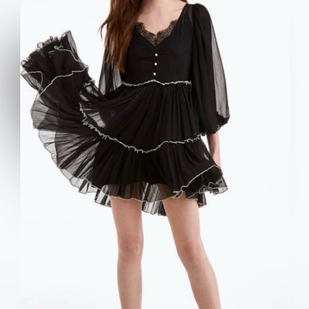 Uterque Flowy Black Dress